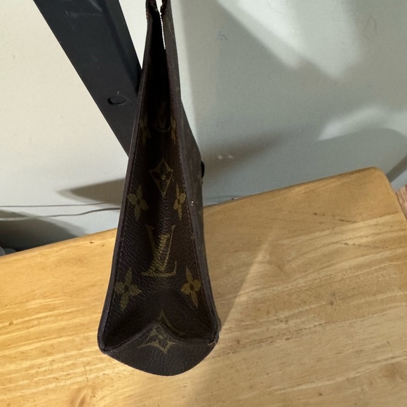 Louis Vuitton Brown Monogram Toiletry Bag 26 - Picture 3 of 16